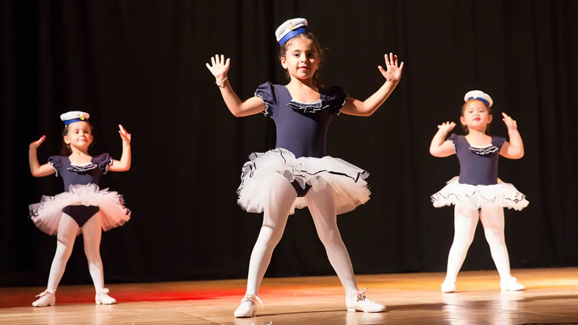 Turning Pointe