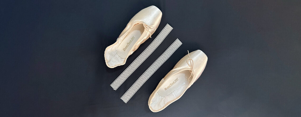 how to sew elastic on ballet pointe shoes