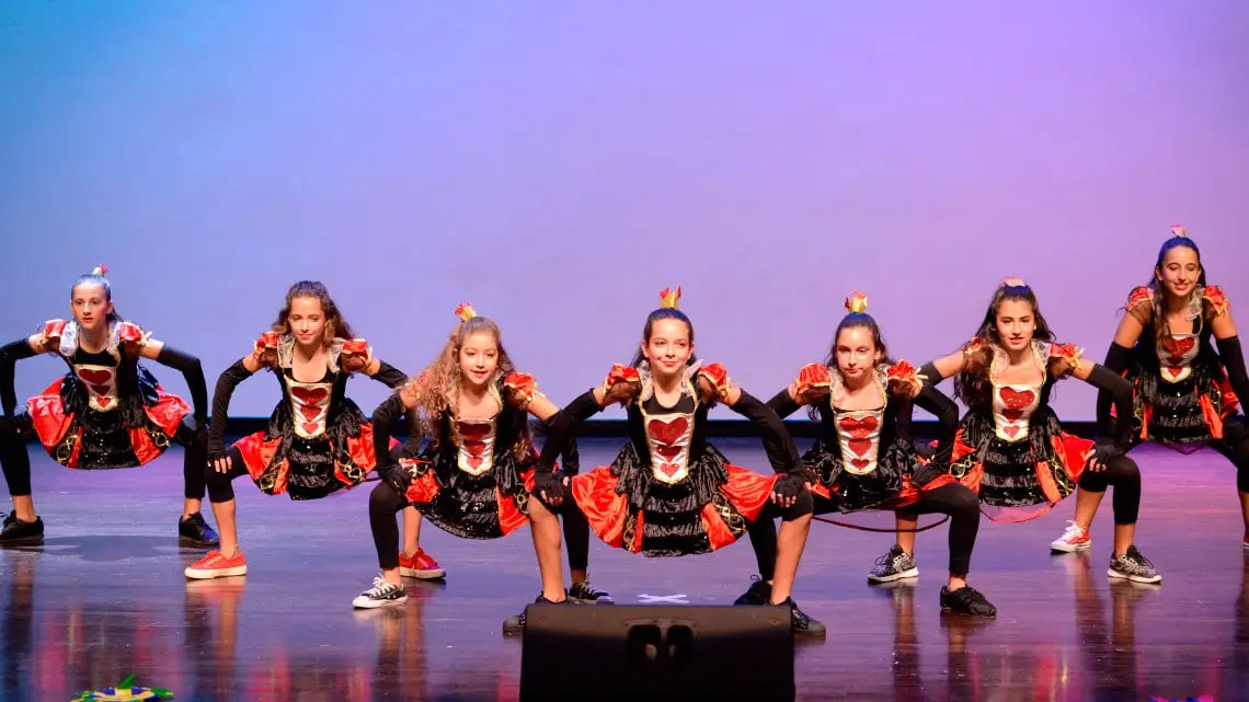Turning Pointe