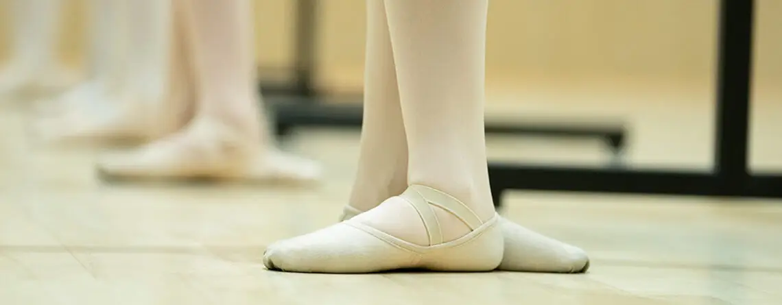 where to buy dance shoes